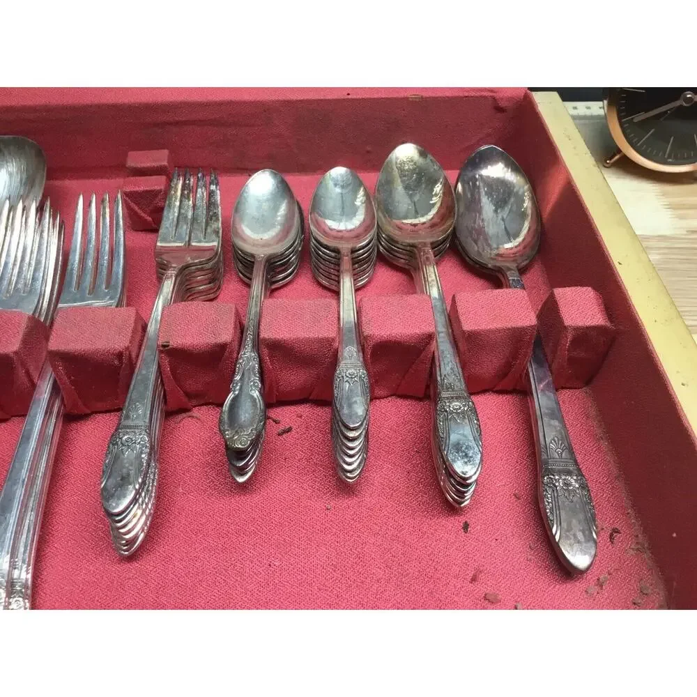 1847 Rogers Bros vintage 1847